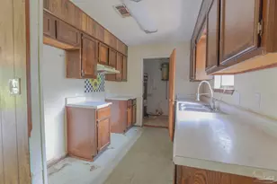 1512 Old Bridge Rd, Cantonment, FL 32533 - Photo 9