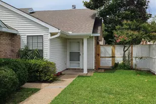 5051 Grande Dr, Pensacola, FL 32504 - Photo 1