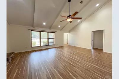 2505 Semoran Dr, Pensacola, FL 32503 - Photo 3