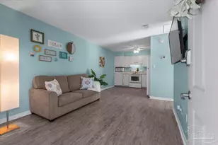 1301 Redwood Ln, Gulf Breeze, FL 32563 - Photo 5