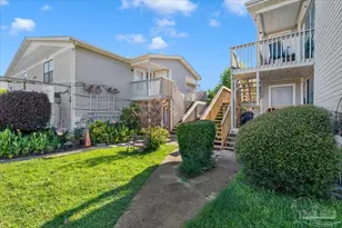1301 Redwood Ln, Gulf Breeze, FL 32563 - Photo 1