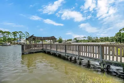 200 S 2nd St, Pensacola, FL 32507 - Photo 13