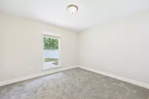 6109 W La Rua St, Pensacola, FL 32506 - Photo 17