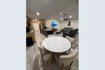 7001 Mobile Hwy, Pensacola, FL 32526 - Photo 7