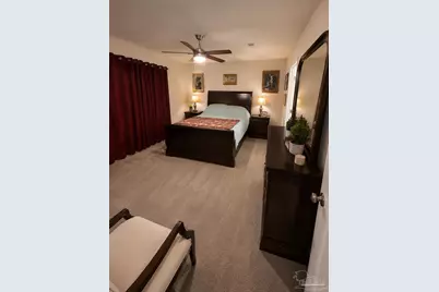 4371 Village Oak Ln, Pace, FL 32571 - Photo 5