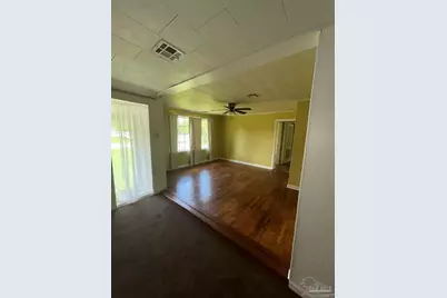 517 Lakewood Rd, Warrington, FL 32507 - Photo 3