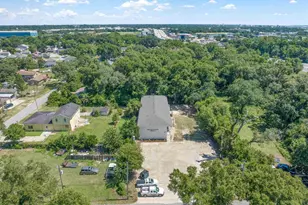 216 Broadmoor Ln, Pensacola, FL 32507 - Photo 3