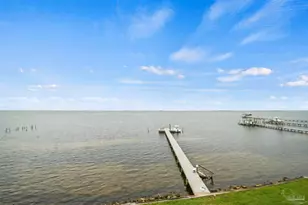 5539 Soundside Dr, Gulf Breeze, FL 32563 - Photo 1