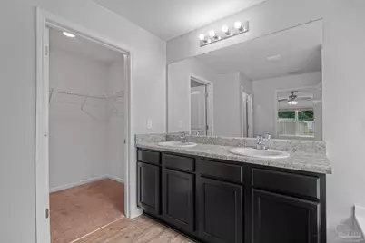 5765 Blackhorse Cir, Pensacola, FL 32526 - Photo 17