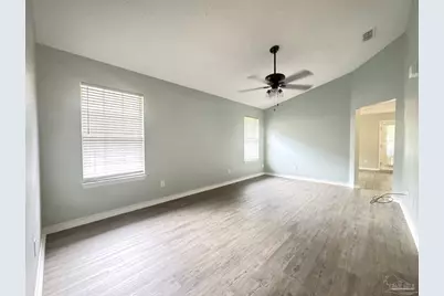 2521 Portobella Pl, Cantonment, FL 32533 - Photo 7