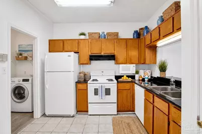 601 E Burgess Rd #K11, Pensacola, FL 32504 - Photo 9