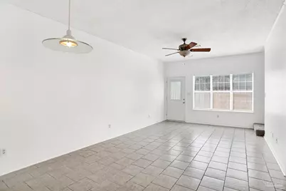 601 E Burgess Rd #K11, Pensacola, FL 32504 - Photo 5