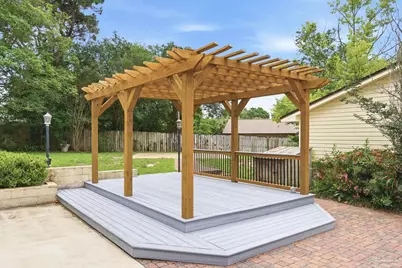 702 Southern Ct, Gulf Breeze, FL 32561 - Photo 41
