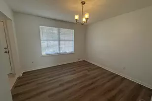 541 Batten Blvd, Pensacola, FL 32507 - Photo 3