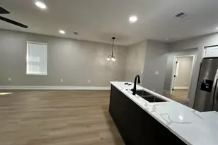 721 W Jordan St, Pensacola, FL 32501 - Photo 15