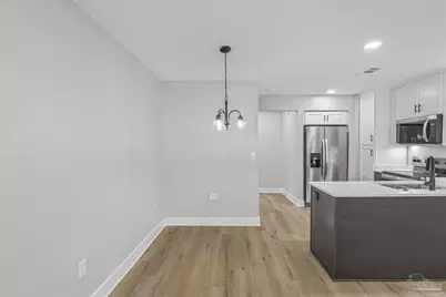 721 W Jordan St, Pensacola, FL 32501 - Photo 17