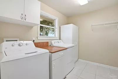1491 W Highway 98, Mary Esther, FL 32569 - Photo 13