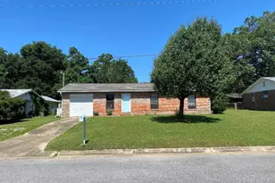 2961 English Oak Cir, Pensacola, FL 32526 - Photo 1