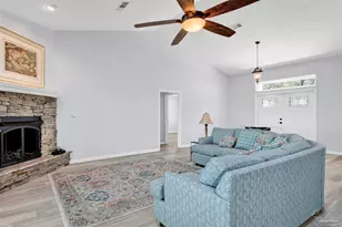 5466 N Shore Rd, Pensacola, FL 32507 - Photo 7