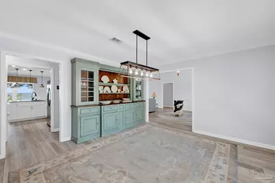 5466 N Shore Rd, Pensacola, FL 32507 - Photo 21