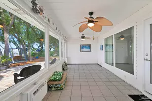 5466 N Shore Rd, Pensacola, FL 32507 - Photo 9