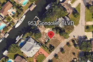 953 Gondolier Blvd, Gulf Breeze, FL 32563 - Photo 1