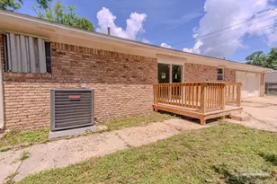 8090 Tippin Ave, Pensacola, FL 32514 - Photo 17