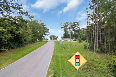 1845 W Hwy 4, Century, FL 32535 - Photo 5