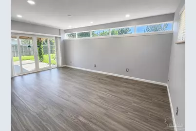 2 Adkinson Dr, Pensacola, FL 32506 - Photo 5