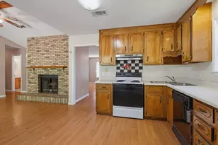 5909 Lawson Ln, Milton, FL 32570 - Photo 25