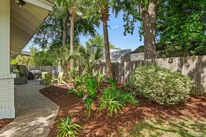 1701 E Moreno St, Pensacola, FL 32503 - Photo 43