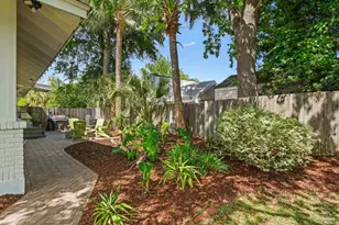 1701 E Moreno St, Pensacola, FL 32503 - Photo 43
