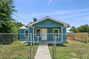 1208 N T St, Pensacola, FL 32505 - Photo 3