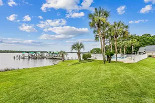 2856 Boat Club Ln, Navarre, FL 32566 - Photo 35