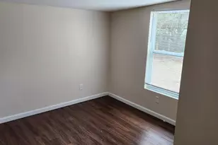 8499 La Salle Dr, Milton, FL 32583 - Photo 5