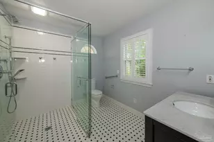 2020 E Bobe St, Pensacola, FL 32503 - Photo 39