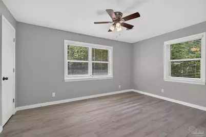 6425 Aspen Ave, Milton, FL 32570 - Photo 13