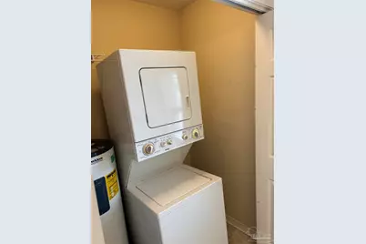 16032 Innerarity Pt Rd, Pensacola, FL 32507 - Photo 7