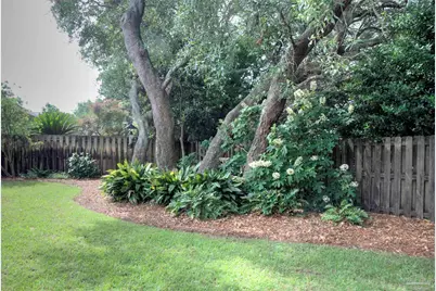 1181 Autumn Breeze Cir, Gulf Breeze, FL 32563 - Photo 35