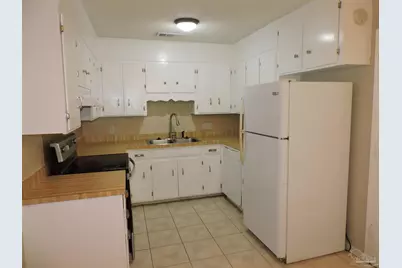 7834 Charter Oaks Dr, Pensacola, FL 32514 - Photo 7