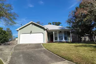 4559 Tradewinds Dr, Pensacola, FL 32514 - Photo 1