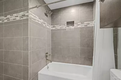 42 Baybridge Dr, Gulf Breeze, FL 32561 - Photo 17