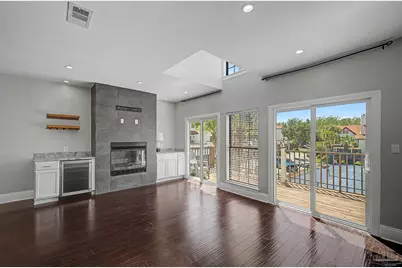 42 Baybridge Dr, Gulf Breeze, FL 32561 - Photo 3