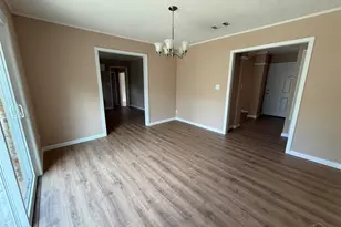 7845 Le Jeune Dr, Pensacola, FL 32514 - Photo 11
