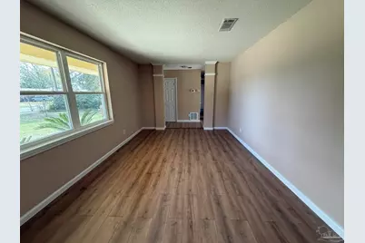 7845 Le Jeune Dr, Pensacola, FL 32514 - Photo 7