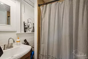 600 E Jackson St, Pensacola, FL 32501 - Photo 19
