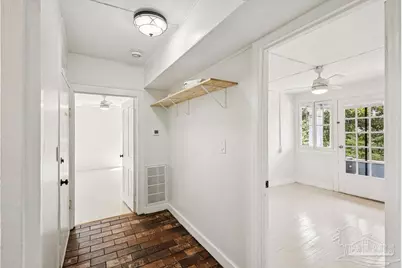 600 E Jackson St, Pensacola, FL 32501 - Photo 21