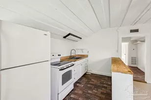600 E Jackson St, Pensacola, FL 32501 - Photo 29