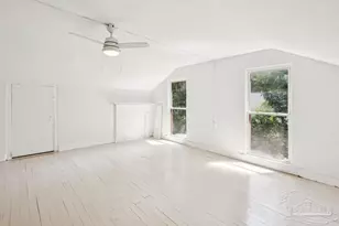 600 E Jackson St, Pensacola, FL 32501 - Photo 23