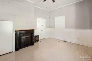 600 E Jackson St, Pensacola, FL 32501 - Photo 9